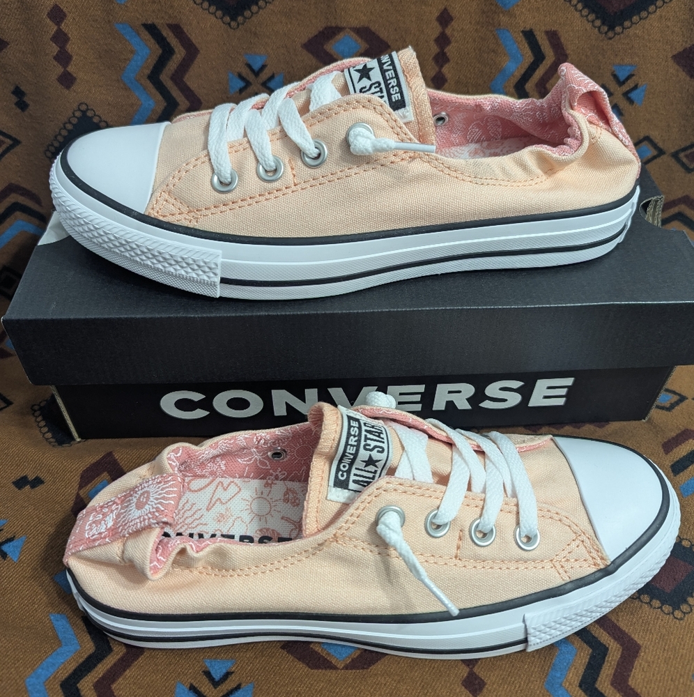 NWT Converse Shoreline Peach Pink Slip-On Shoes